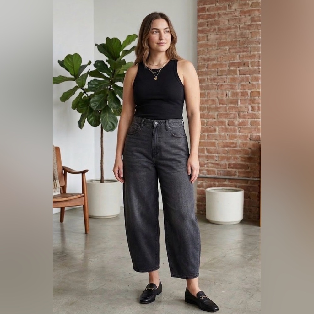 Cello Black Barrel Jeans - Size 11 NWT
